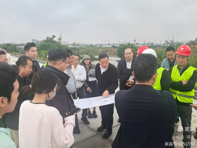 李翊副市長調(diào)研?？谑薪ㄖY源化利用廠項目(圖1)